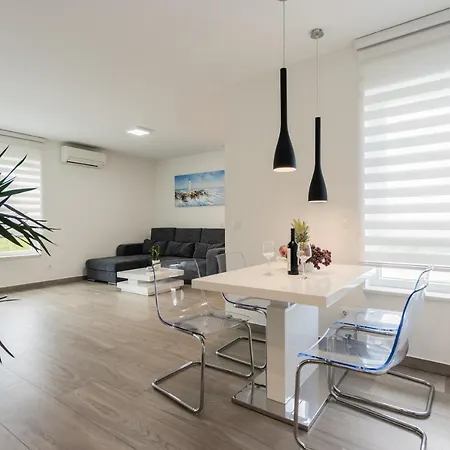 New Modern 