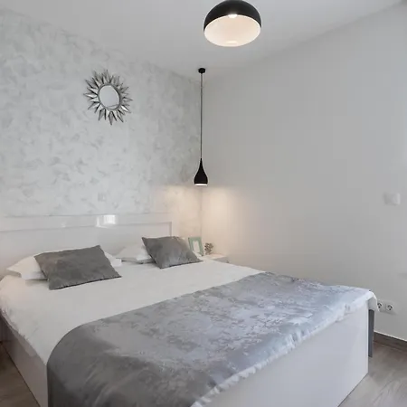 New Modern 
