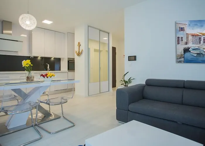 New Modern 